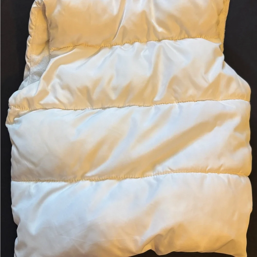 Old Navy stylish white